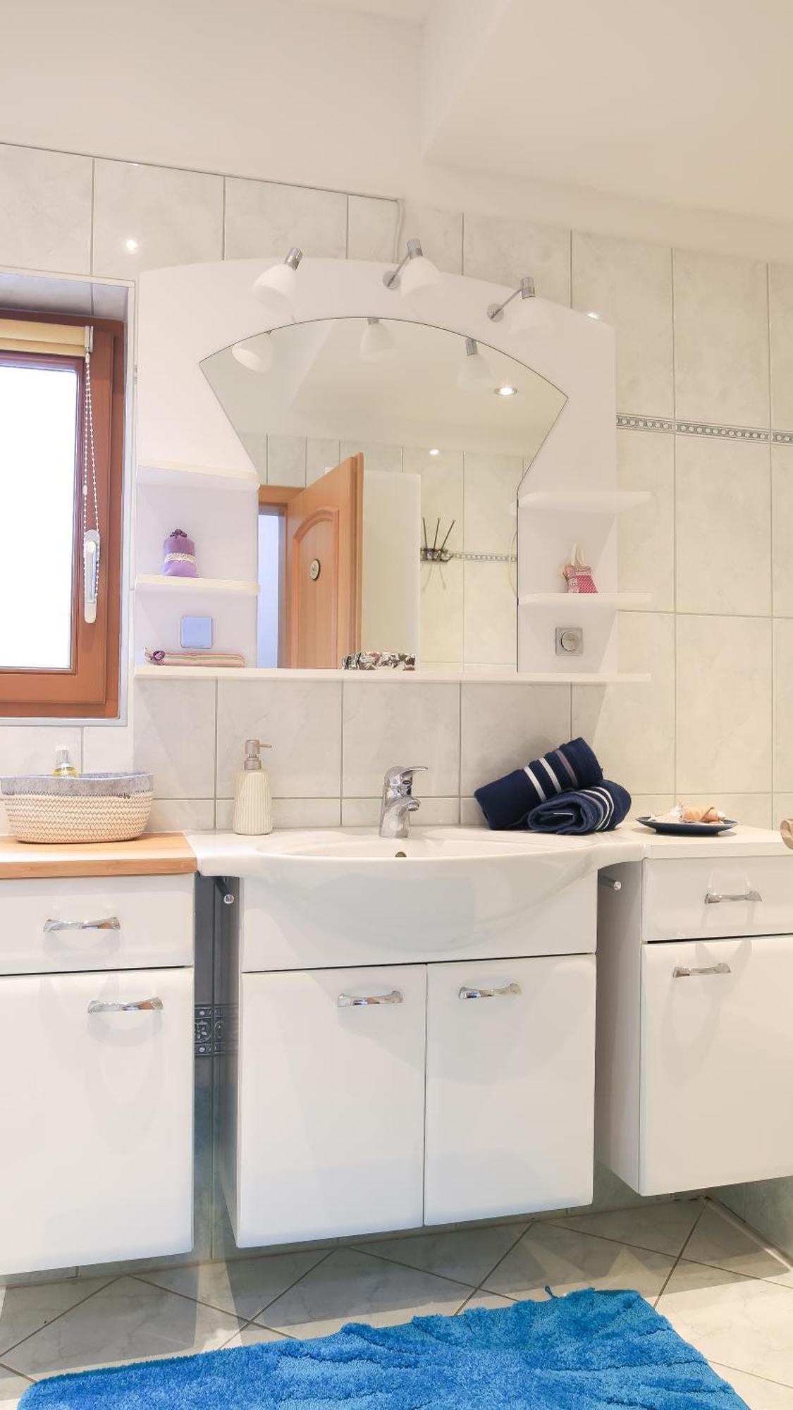 Zwei Schlafzimmer Ferienapartment Anna Am Stubenbergsee Inklusive Vier E-Bikes Buitenkant foto
